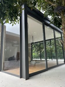 Esquadria de Alumínio 108