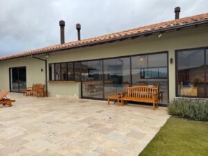 Esquadria de PVC 700 a