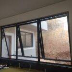 Esquadria de PVC 33a