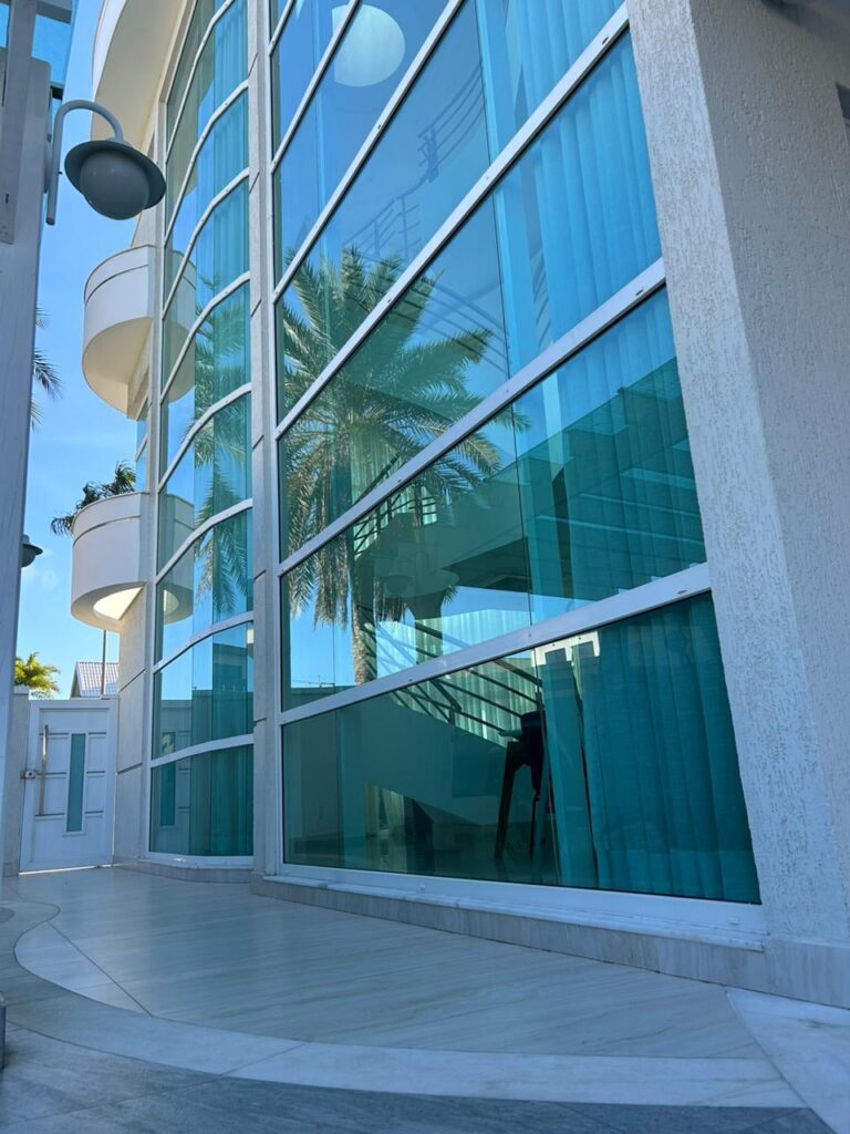 Esquadria de PVC 88 c